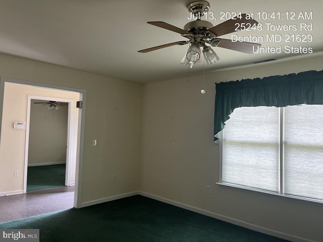 25248 Towers Road Denton, MD 21629 - Photo 6 of 27 Living room