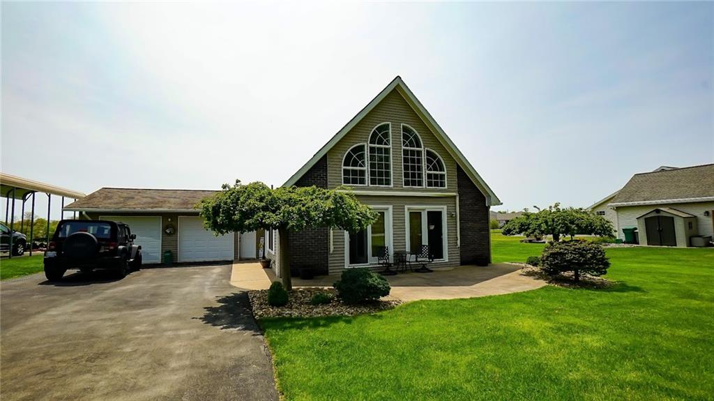 201 Youkers Road Butler, PA 16001 - Photo 2 of 25 a front view of a house with a yard