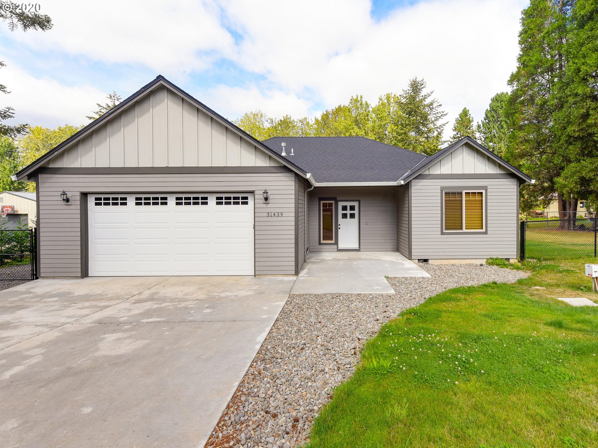 31439 Southeast Bluff Road Gresham, OR 97080 - Photo 1 of 29