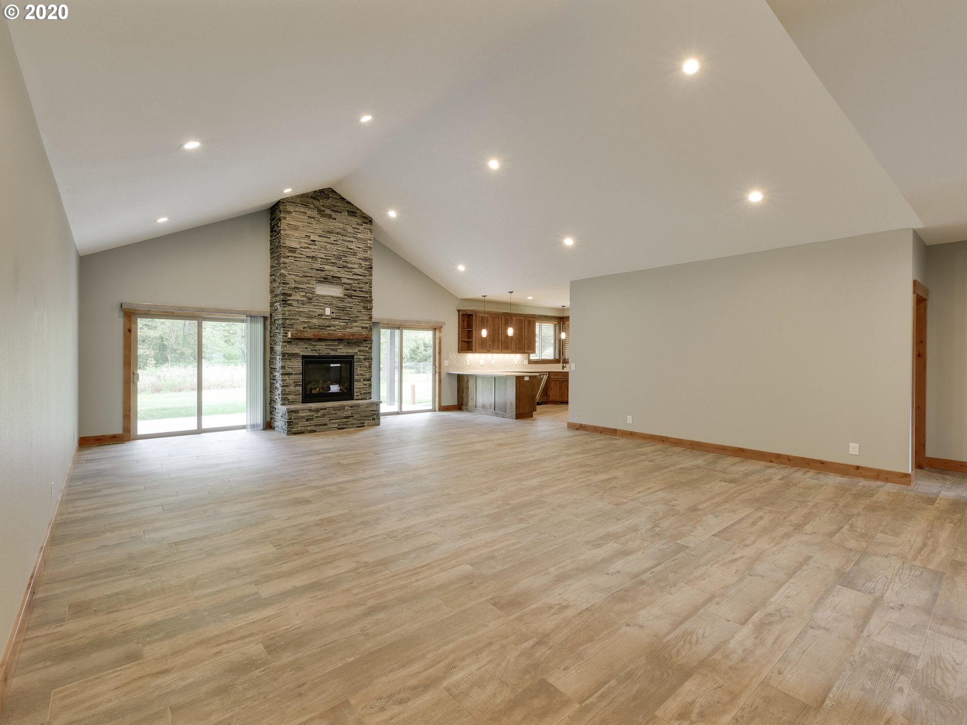 31439 Southeast Bluff Road Gresham, OR 97080 - Photo 5 of 29