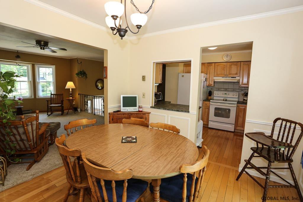 958 Riverview Road Rexford, NY 12148 - Photo 6 of 25 Photo 6