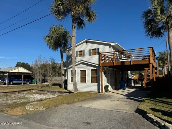 $1,500 | 230 Christmas Tree Lane, Unit B, Panama City Beach, FL 32413