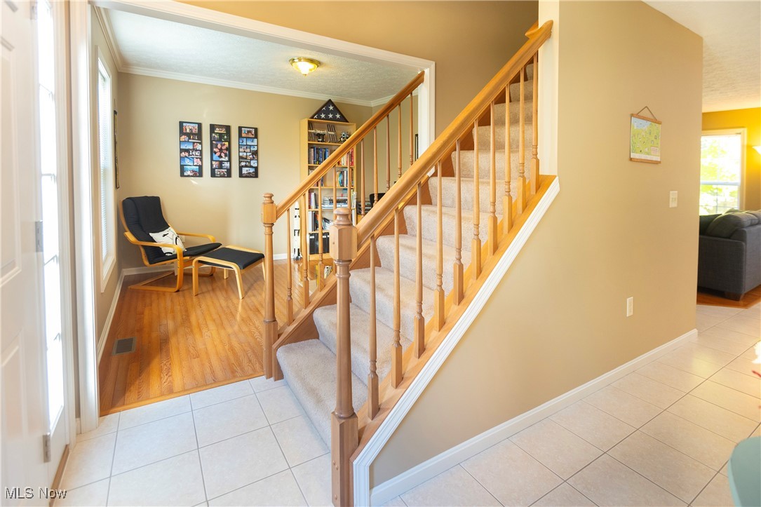 22626 Mastick Road Fairview Park, OH 44126 - Photo 6 of 39