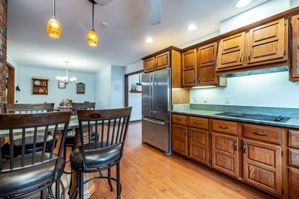 133 Maplewood Road Lynn, MA 01904 - Photo 12 of 42 Gallery Image 12
