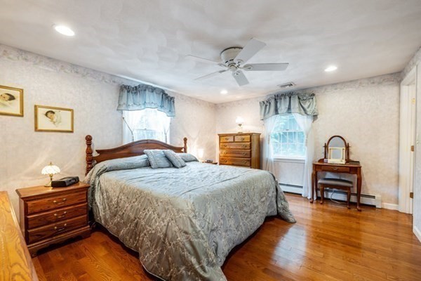 133 Maplewood Road Lynn, MA 01904 - Photo 20 of 42 Gallery Image 20