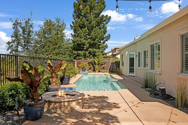 $1,000,000 | 1836 Swinton Drive, Folsom, CA 95630