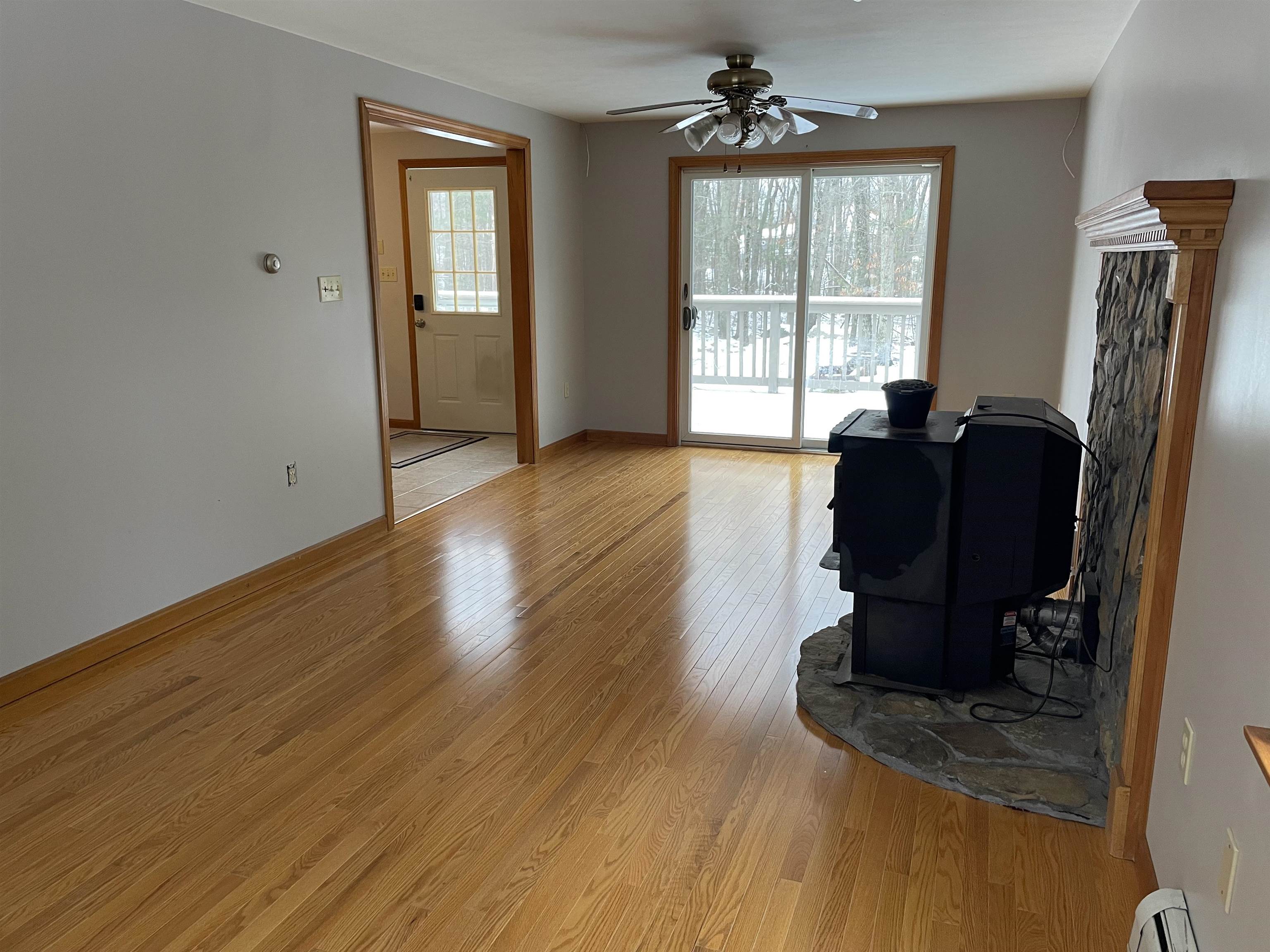 7 B Leblanc Road, Unit B Pelham, NH 03076 - Photo 6 of 16