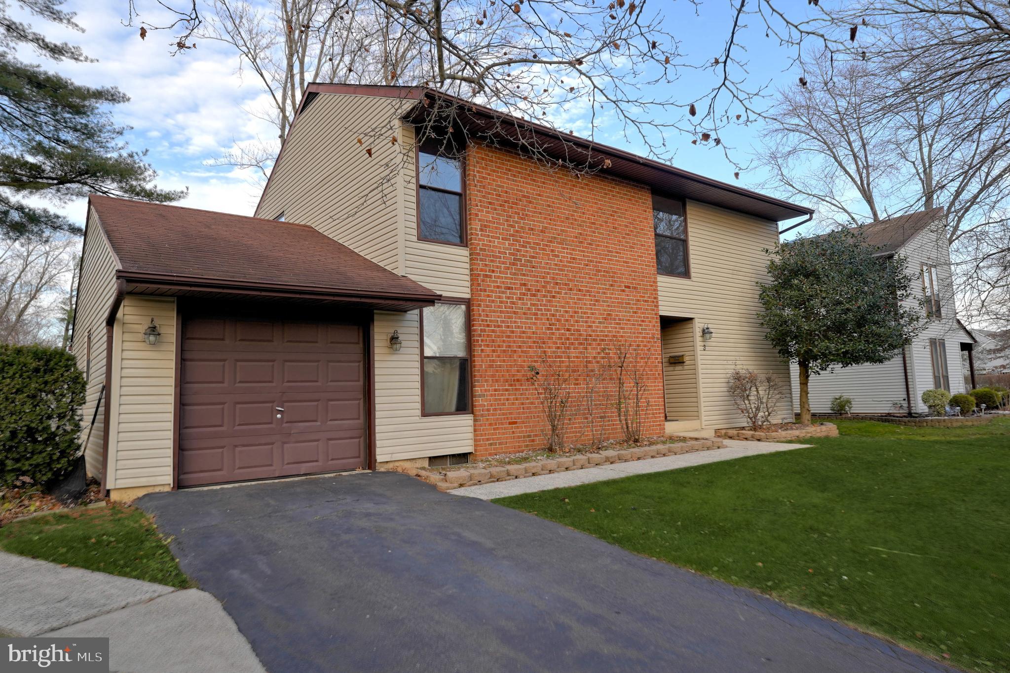 3 Overton Road Hightstown, NJ 08520 - Photo 2 of 29 Gallery Image 2