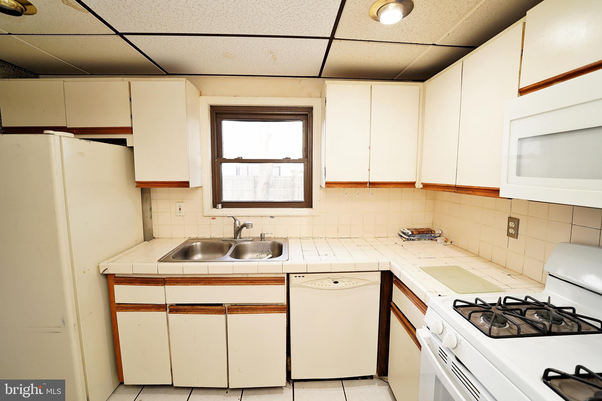 3 Overton Road Hightstown, NJ 08520 - Photo 8 of 29 Gallery Image 8