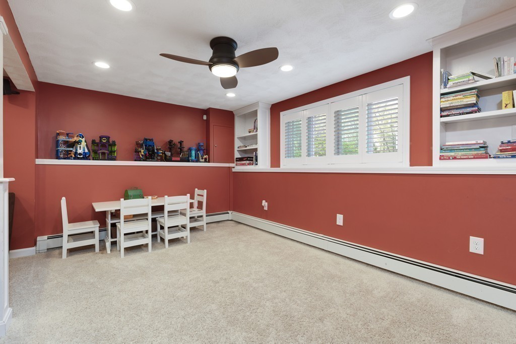 19 Burt Road Wilmington, MA 01887 - Photo 16 of 30