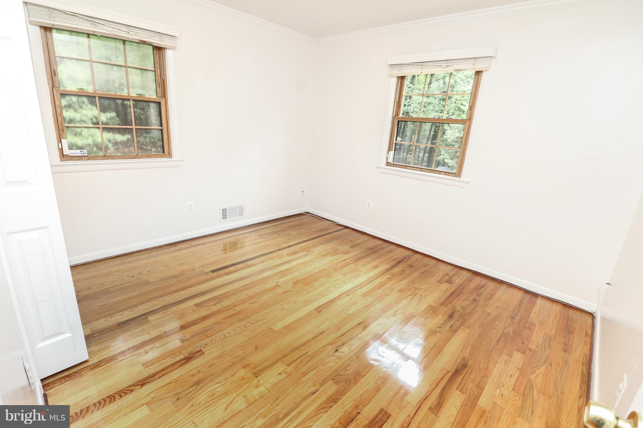5085 Biscuit Mountain Road Broad Run, VA 20137 - Photo 16 of 30 Bedroom