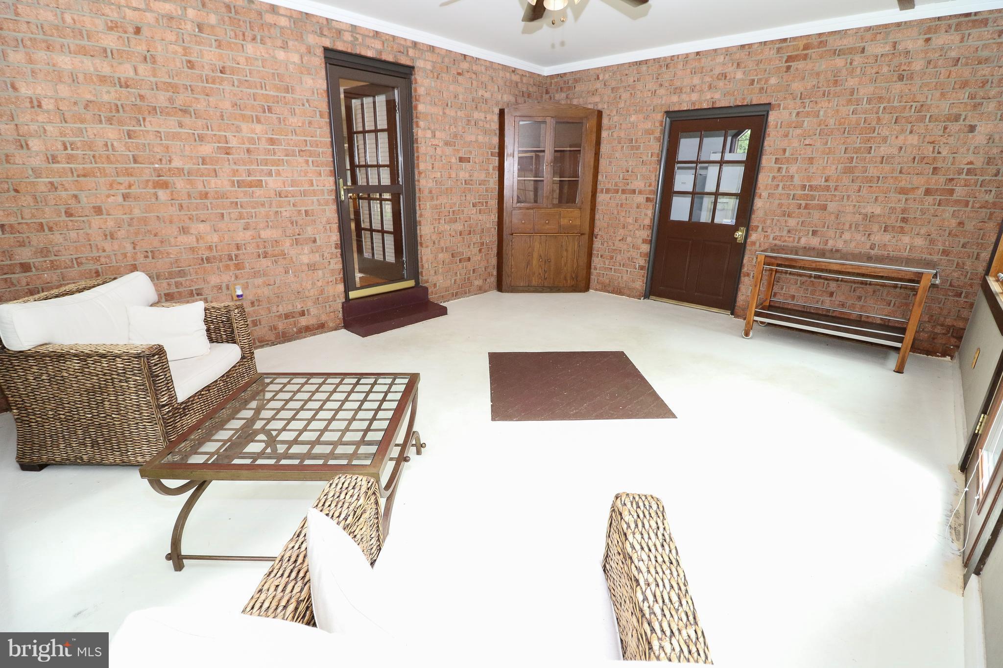 5085 Biscuit Mountain Road Broad Run, VA 20137 - Photo 20 of 30 Interior (General)