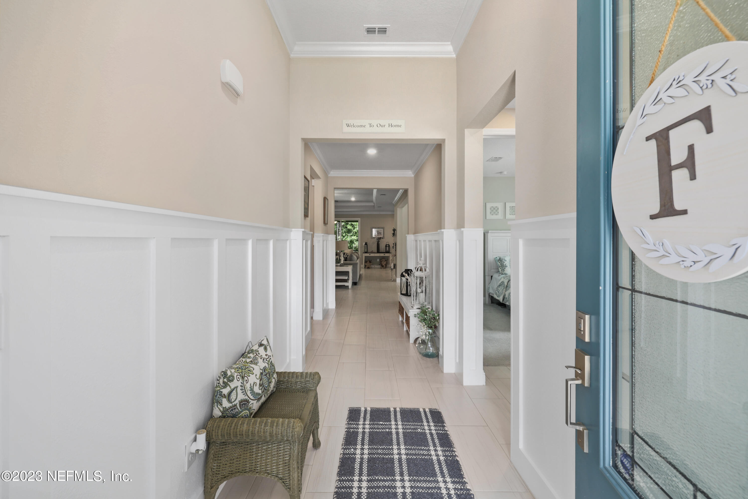 370 Coco Point St. Augustine, FL 32092 - Photo 7 of 48 a view of livingroom with furniture and workspace