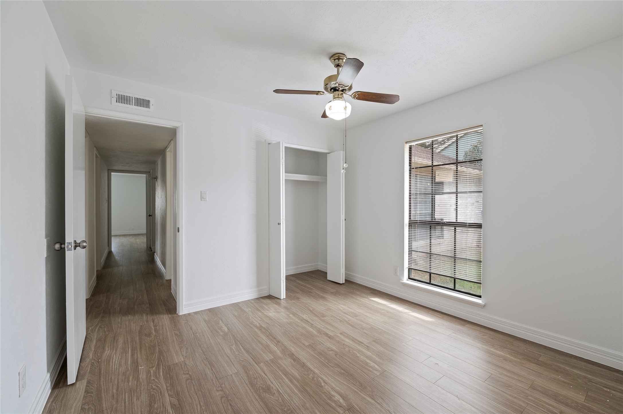 22722 Hawkwood Drive Spring, TX 77373 - Photo 19 of 34