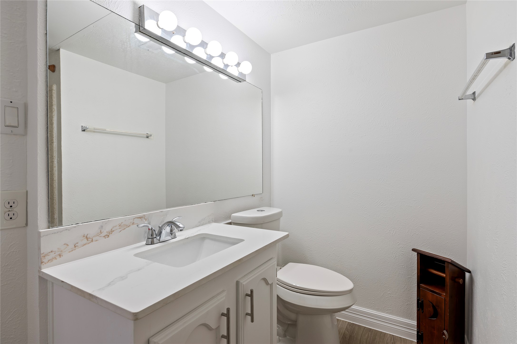 22722 Hawkwood Drive Spring, TX 77373 - Photo 21 of 34