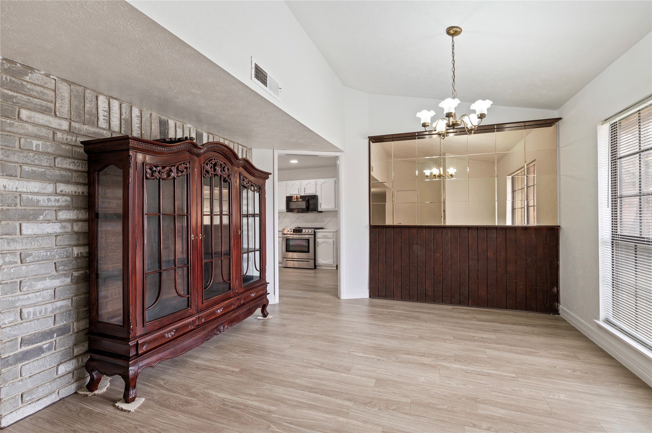 22722 Hawkwood Drive Spring, TX 77373 - Photo 24 of 34