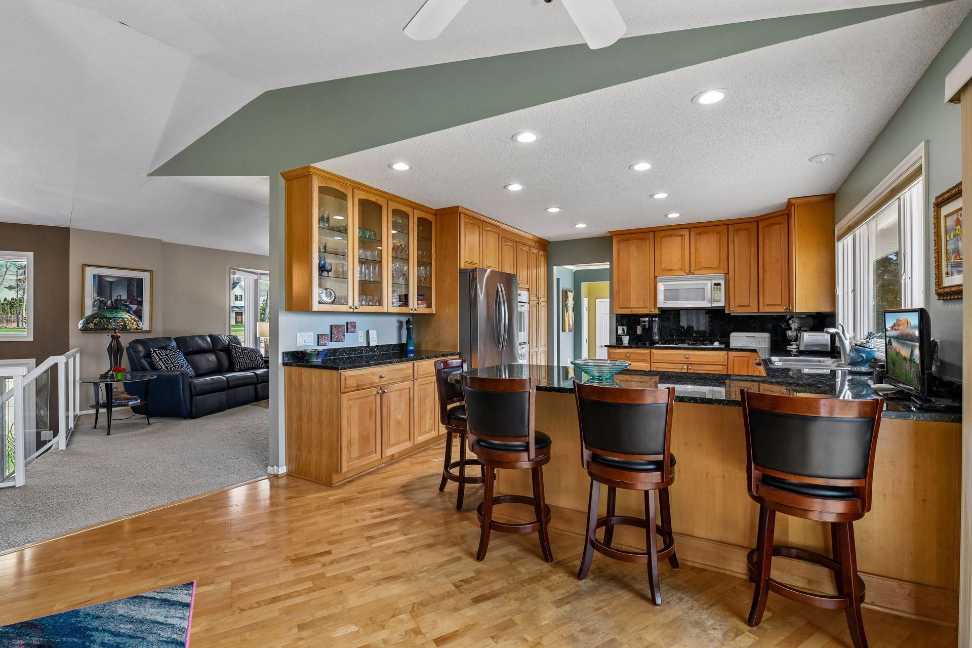 2707 Walters Port Lane Orono, MN 55331 - Photo 13 of 39