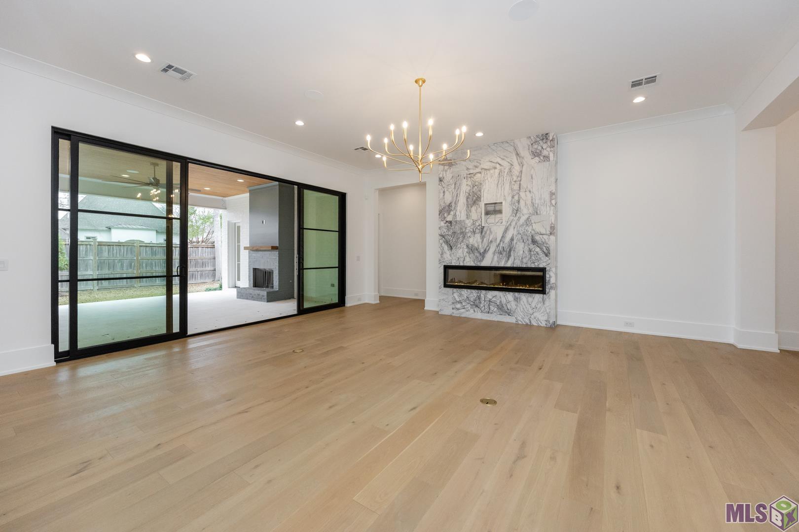 9617 Inniswold Pk Lane St. George, LA 70809 - Photo 6 of 29