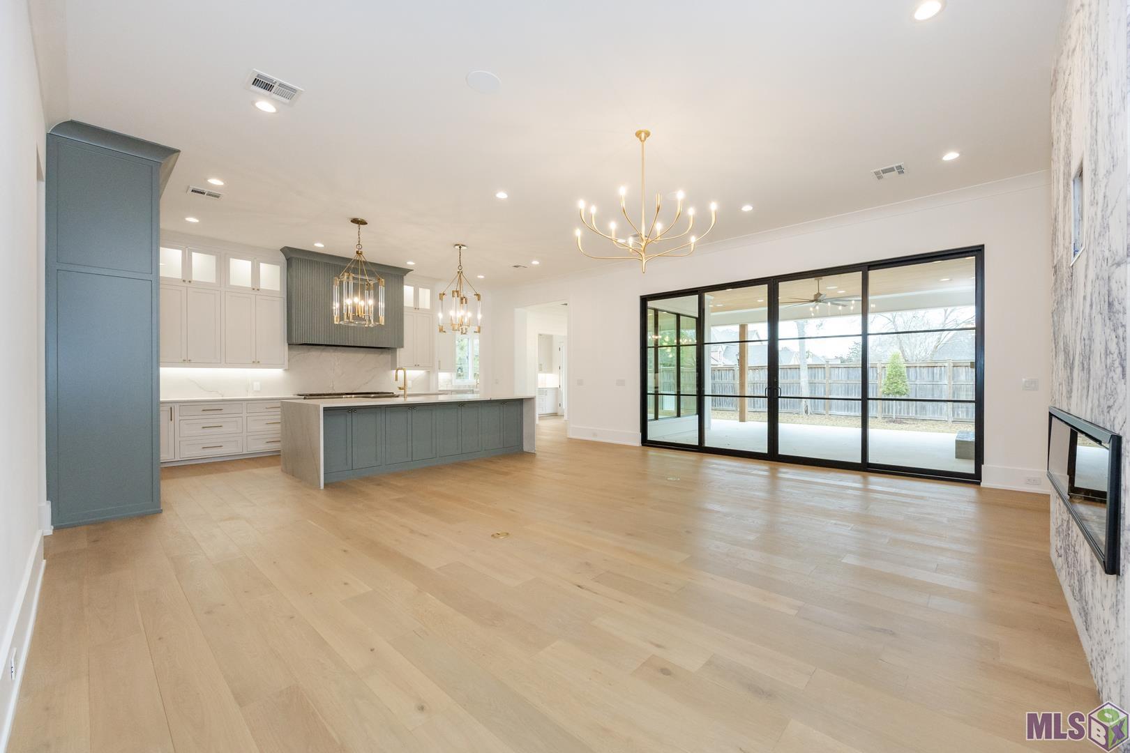 9617 Inniswold Pk Lane St. George, LA 70809 - Photo 7 of 29