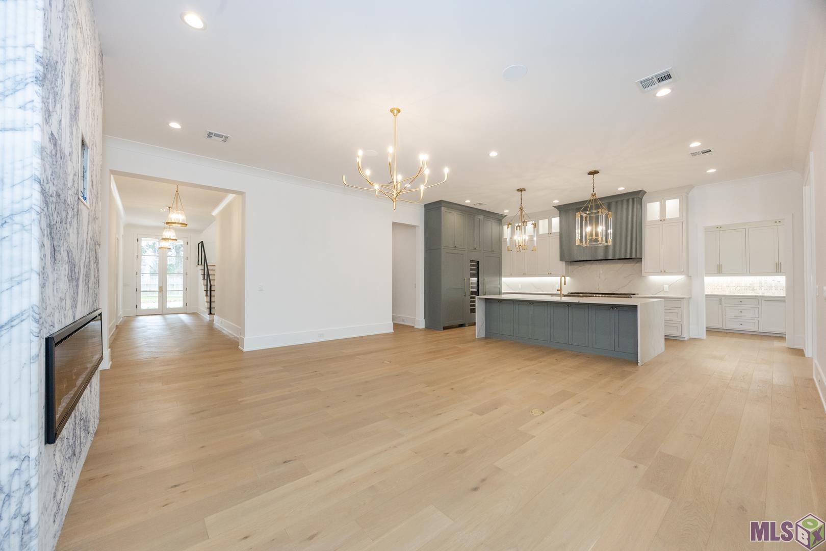 9617 Inniswold Pk Lane St. George, LA 70809 - Photo 8 of 29