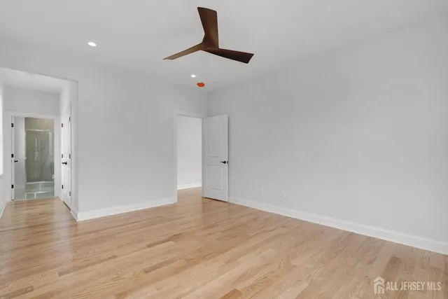 $1,950,000 | 9 Links Drive, Edison, NJ 08820