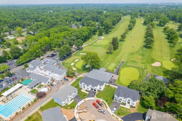 $1,950,000 | 9 Links Drive, Edison, NJ 08820