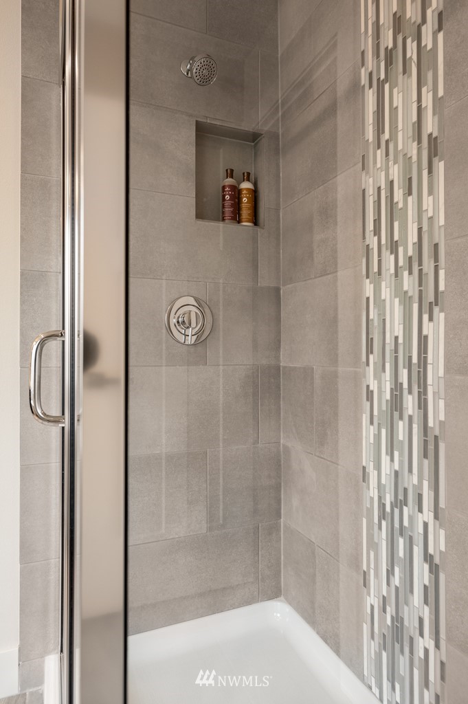 21327 43rd Drive Southeast, Unit GC 19 Bothell, WA 98021 - Photo 12 of 16 Gallery Image 12