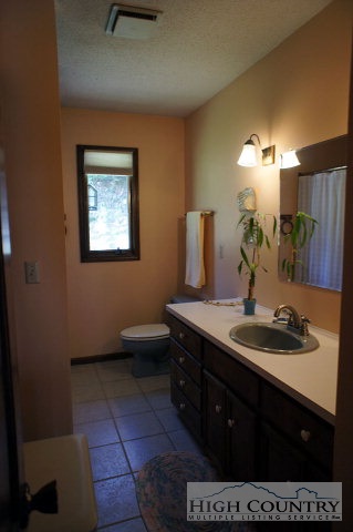 211 Country Lane Boone, NC 28607 - Photo 12 of 18 Gallery Image 12