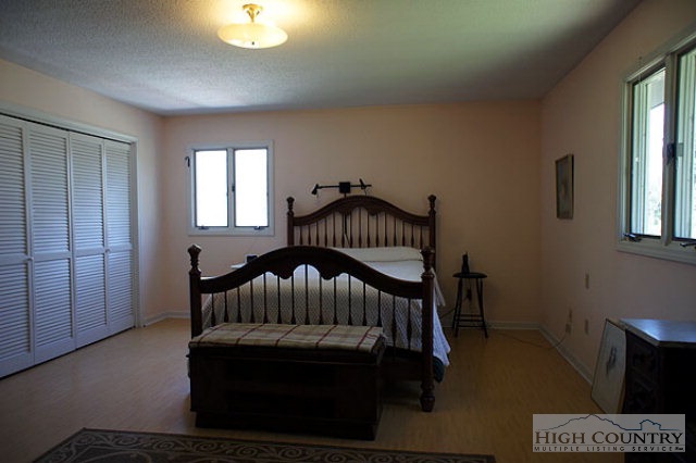 211 Country Lane Boone, NC 28607 - Photo 13 of 18 Gallery Image 13