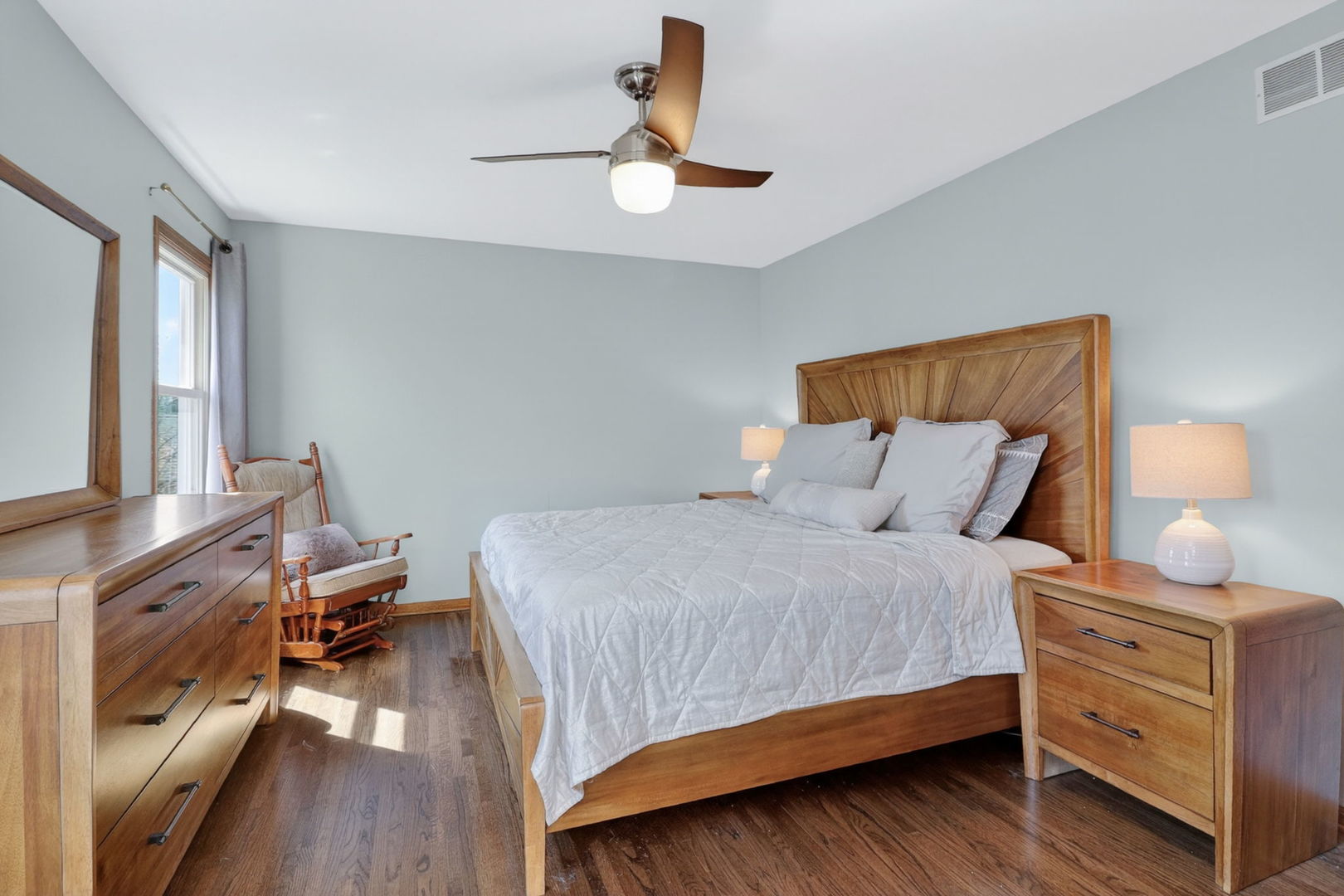 2123 Green Valley Road Darien, IL 60561 - Photo 15 of 30 Gallery Image 15