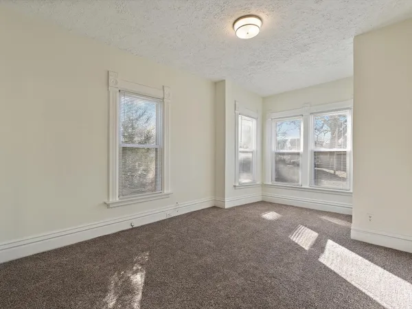 $149,900 | 2413 11th Avenue, Moline, IL 61265