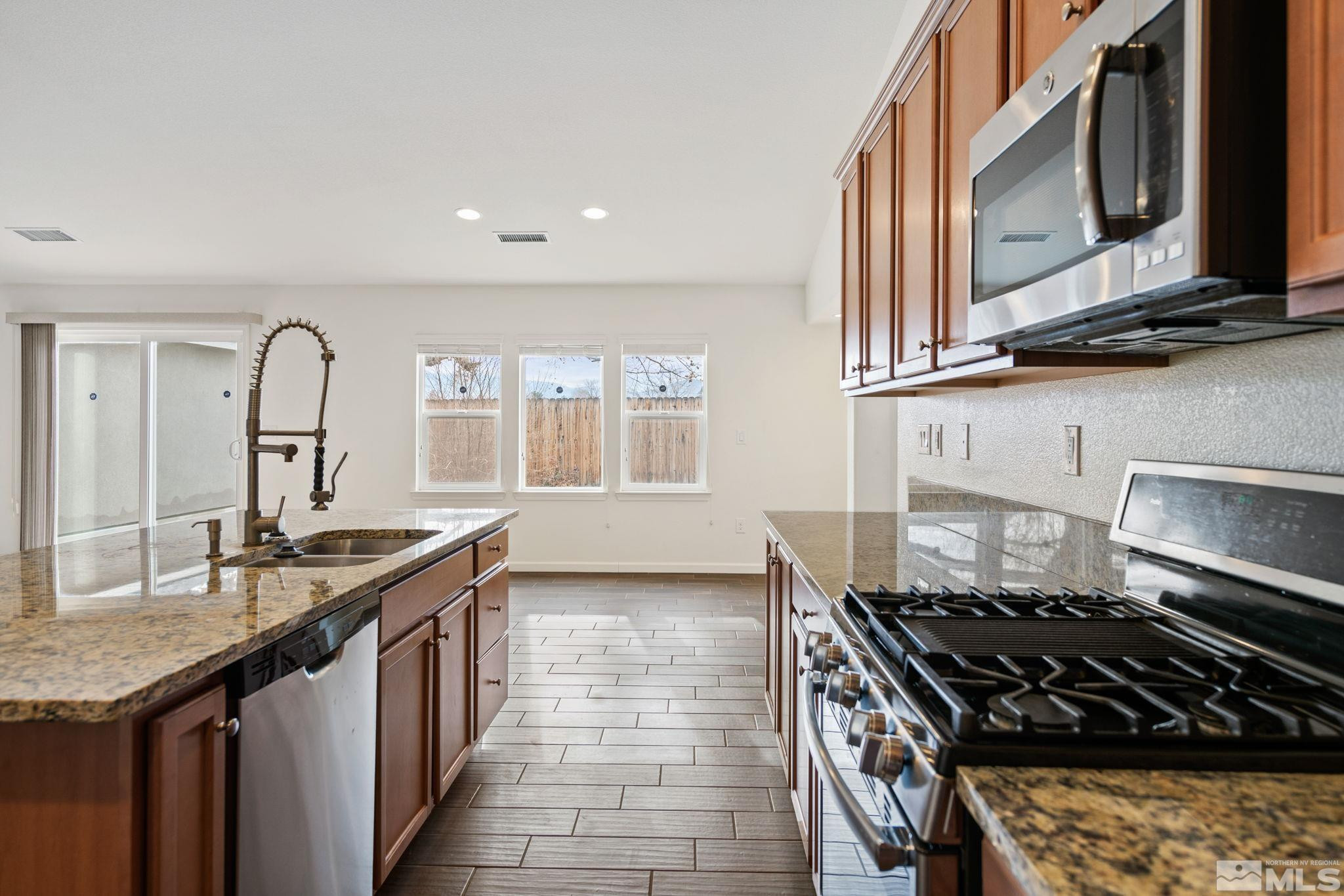 127 Deerfield Road Dayton, NV 89403 - Photo 16 of 39 Photo 16