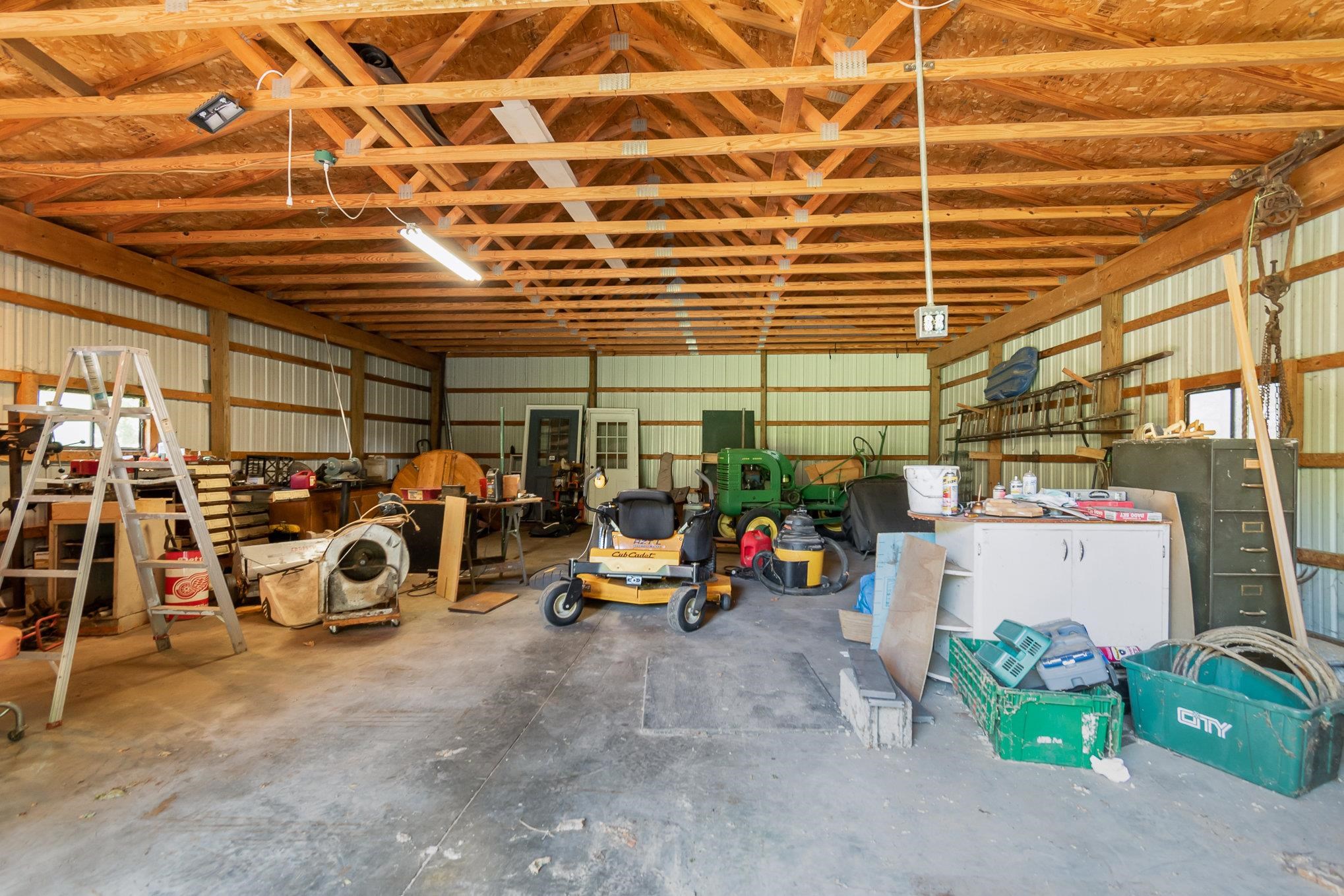 2377 South Garfield Road Auburn, MI 48611 - Photo 22 of 33 Gallery Image 22