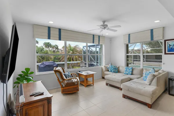 $970,000 | 3281 Southwest Water Edge Way, Palm City, FL 34990