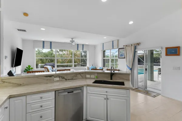 $970,000 | 3281 Southwest Water Edge Way, Palm City, FL 34990