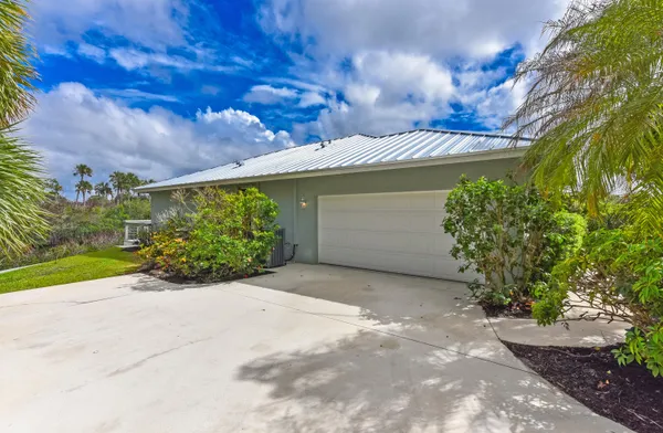$970,000 | 3281 Southwest Water Edge Way, Palm City, FL 34990