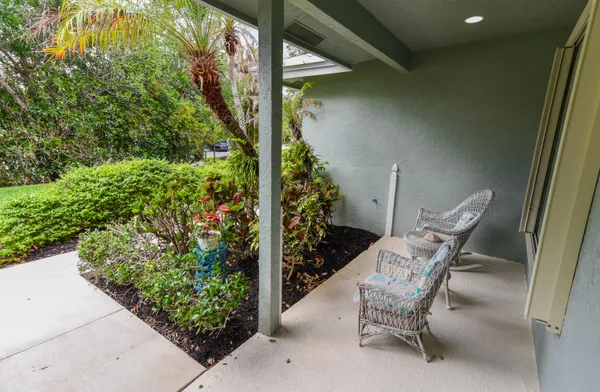 $970,000 | 3281 Southwest Water Edge Way, Palm City, FL 34990