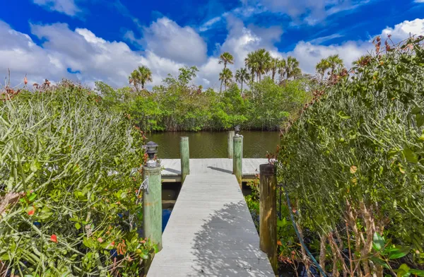 $970,000 | 3281 Southwest Water Edge Way, Palm City, FL 34990