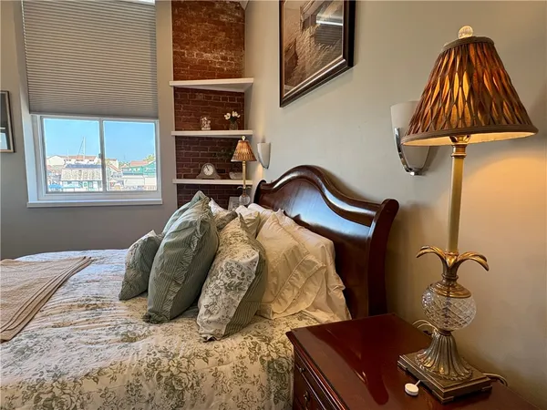 $3,000 | 1 Commercial, Unit 38A, Newport, RI 02840