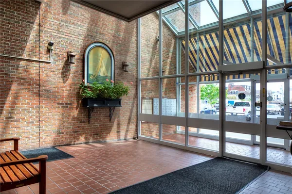 $3,000 | 1 Commercial, Unit 38A, Newport, RI 02840