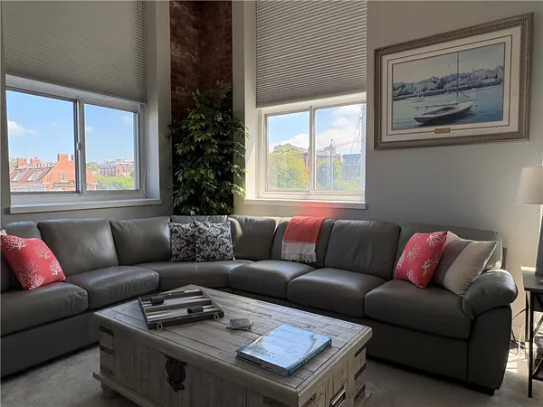 $3,000 | 1 Commercial, Unit 38A, Newport, RI 02840