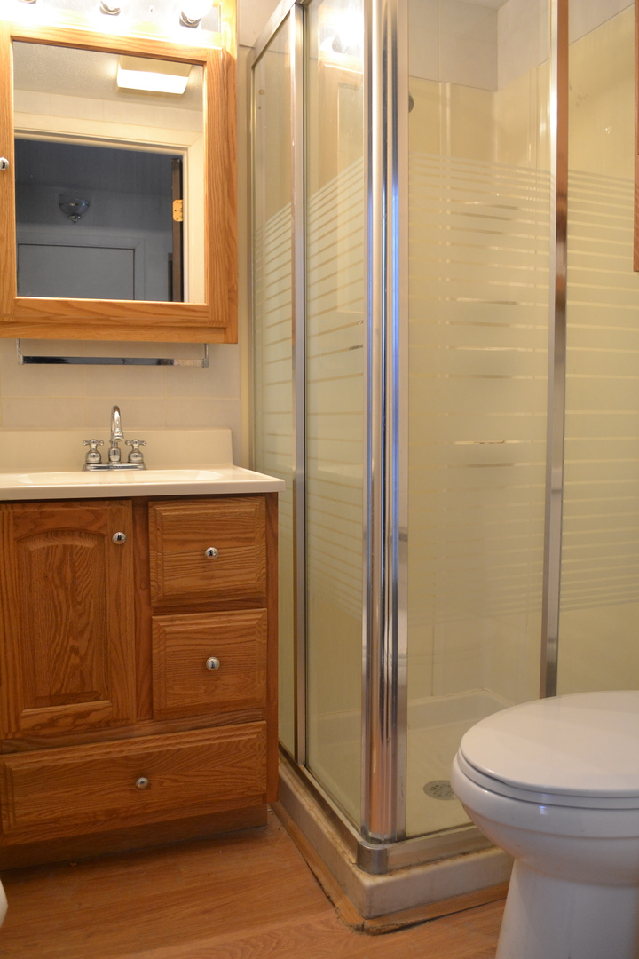 2510 Yarrow Lane Rolling Meadows, IL 60008 - Photo 11 of 29