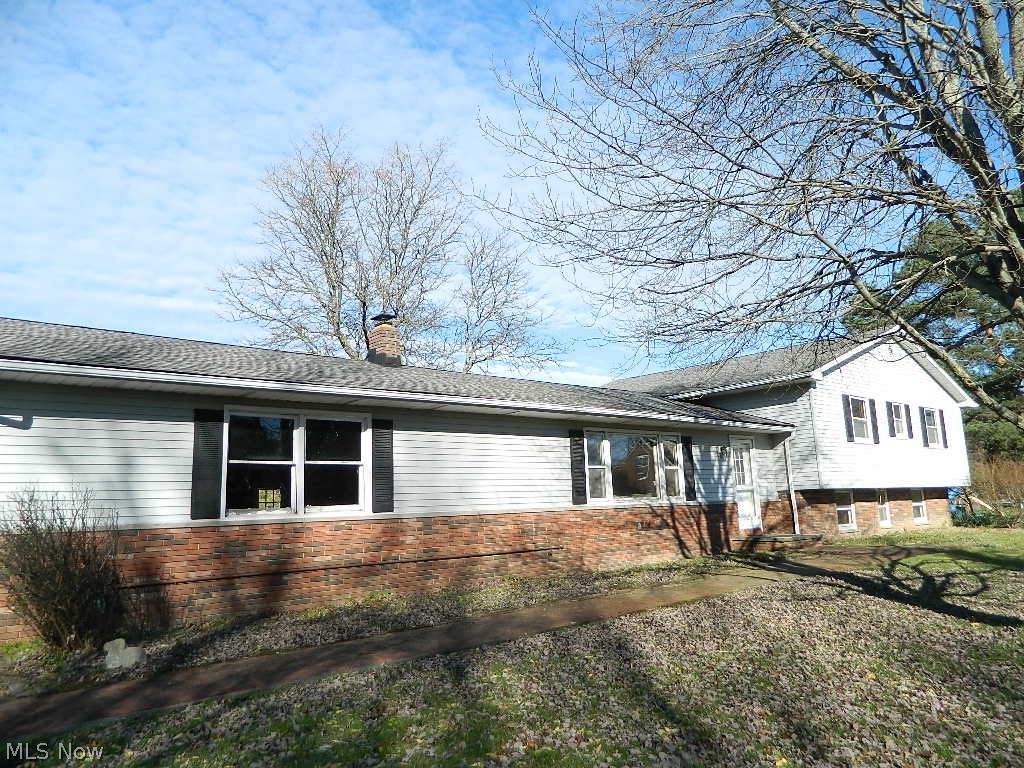 9284 Mayfield Road Chesterland, OH 44026 - Photo 2 of 33 Note the Brick Walkway Up to the Front Door