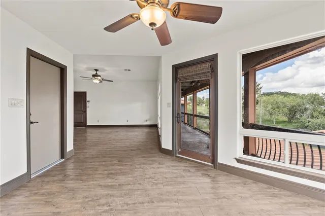 $769,000 | 105 Knoll Trail, Sandia, TX 78383