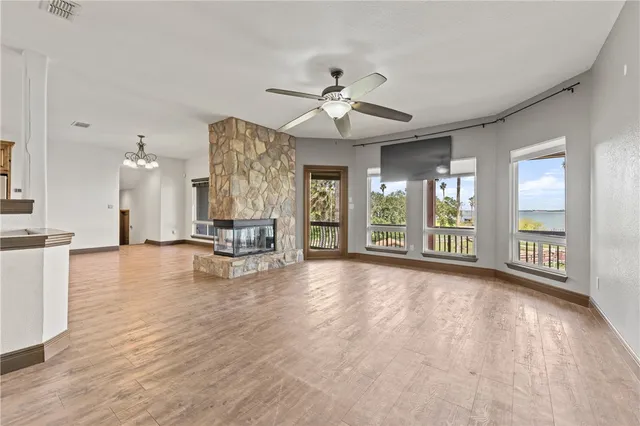 $769,000 | 105 Knoll Trail, Sandia, TX 78383