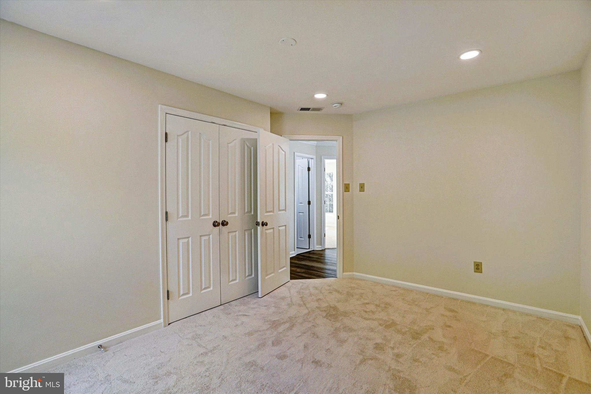 6405 Quiet Night Ride Columbia, MD 21044 - Photo 38 of 63 Bedroom #2 -Note recessed lighting in all bedrooms