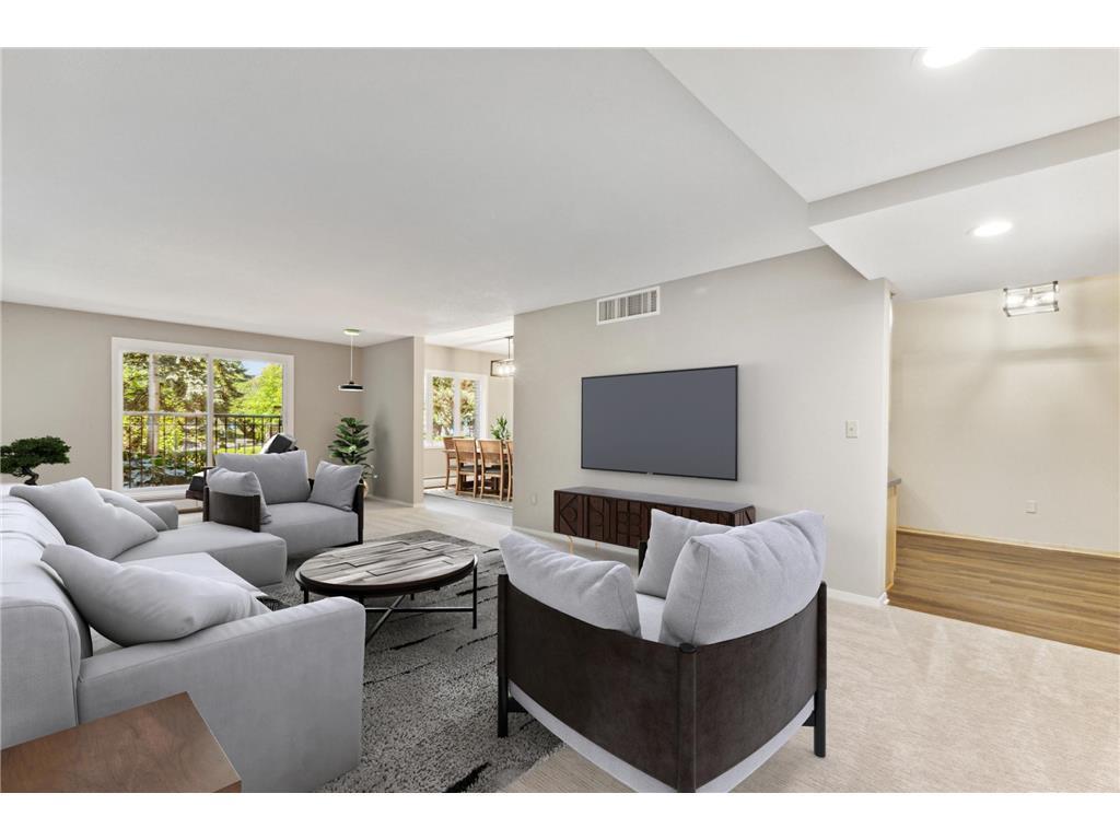 3412 Oak Ridge Road, Unit 108 Minnetonka, MN 55305 - Photo 3 of 11