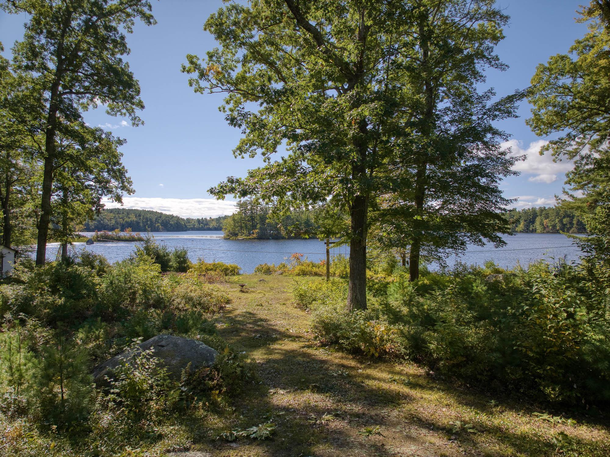 56 Langford Road Raymond, NH 03077 - Photo 2 of 40