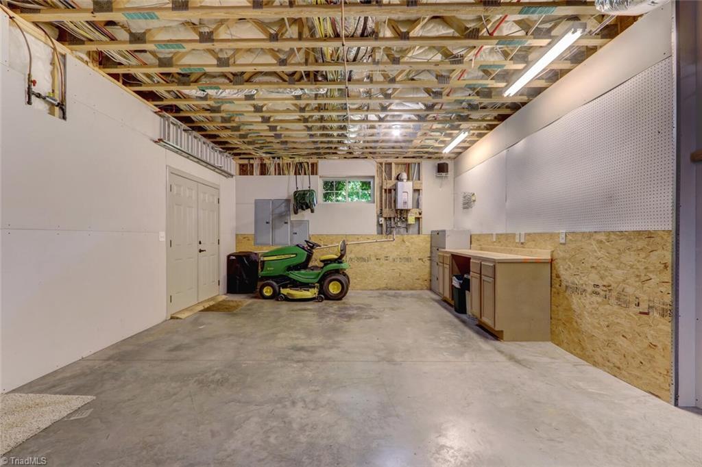 6314 Nesting Way Oak Ridge, NC 27310 - Photo 39 of 50