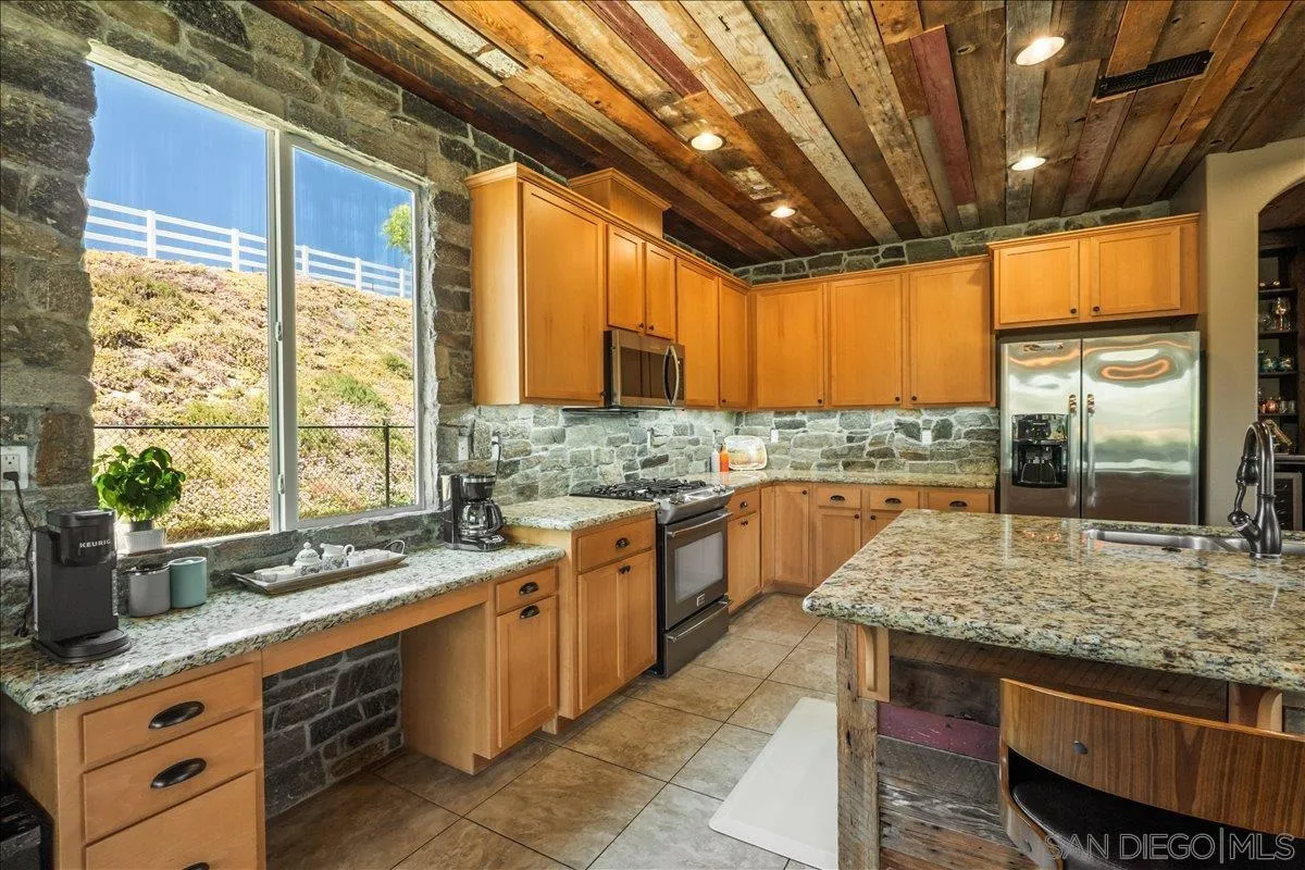 2736 Ortega Road Ramona, CA 92065 - Photo 21 of 72